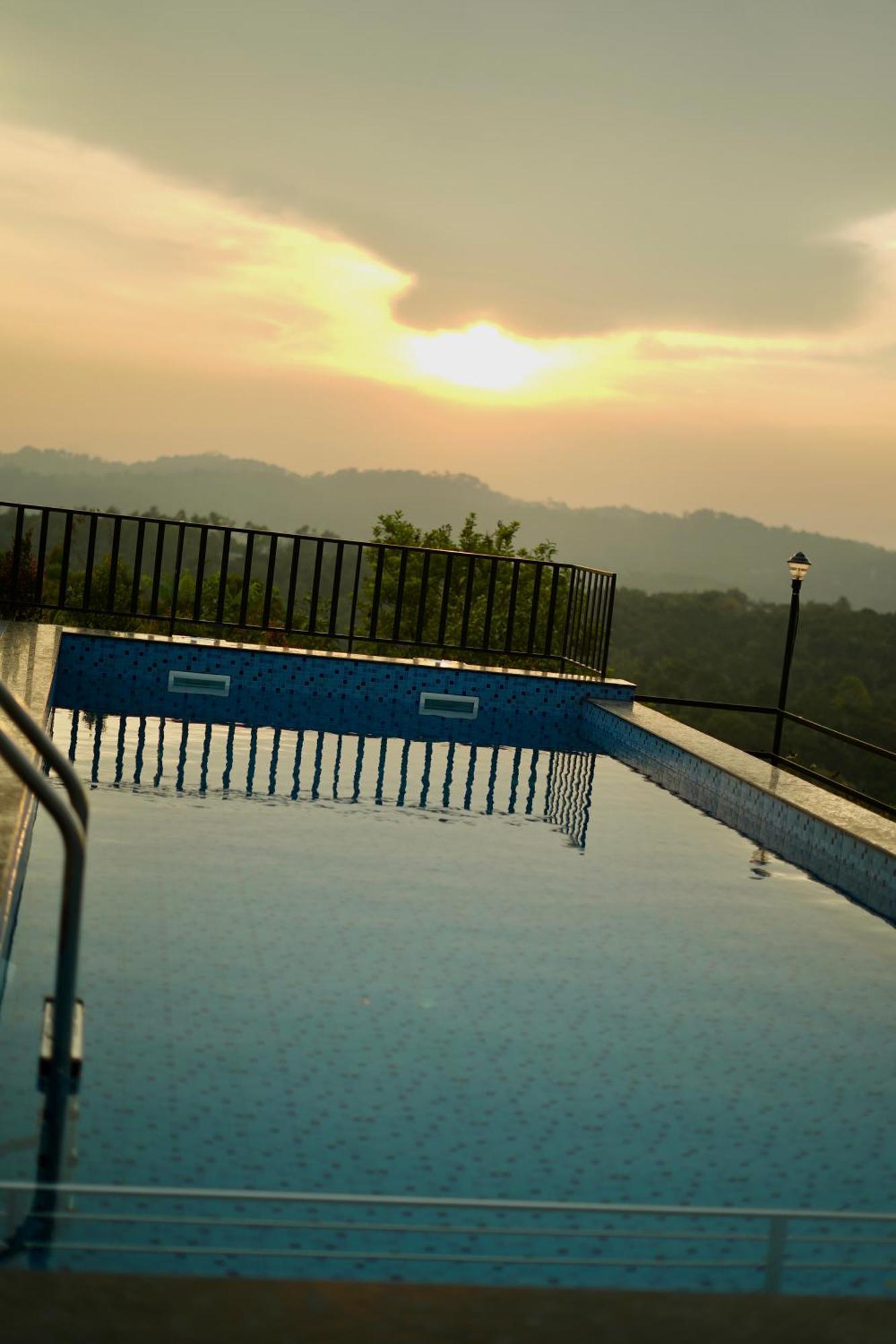 Paadi Holidays Ramakkalmedu Idukki Extérieur photo